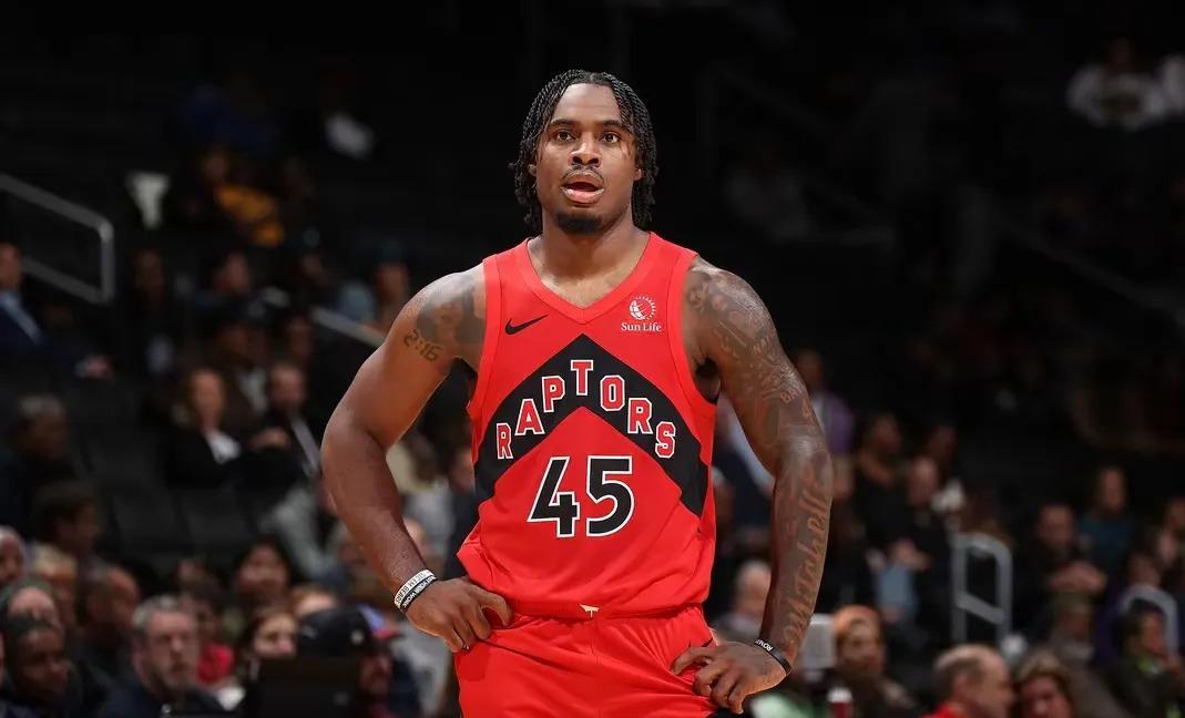  纳达尔在热火比赛中关键助攻，惊险取胜引发热议！