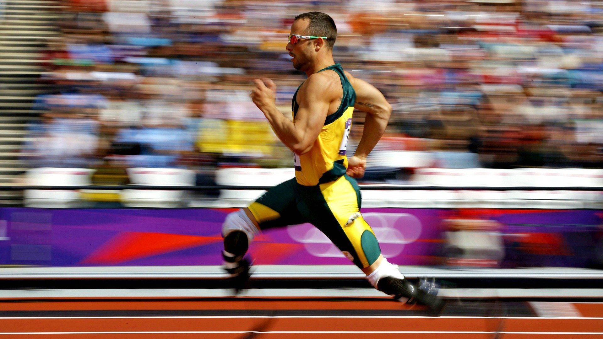 表现优异引爆全场！Faker意外战胜雄鹿引发球迷热议